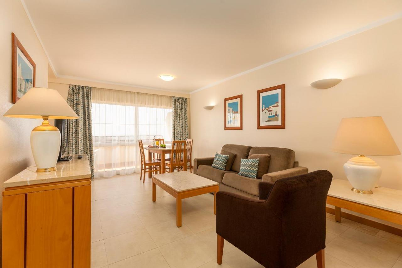 Interpass Vau Hotel Apartamentos Portimão Eksteriør billede