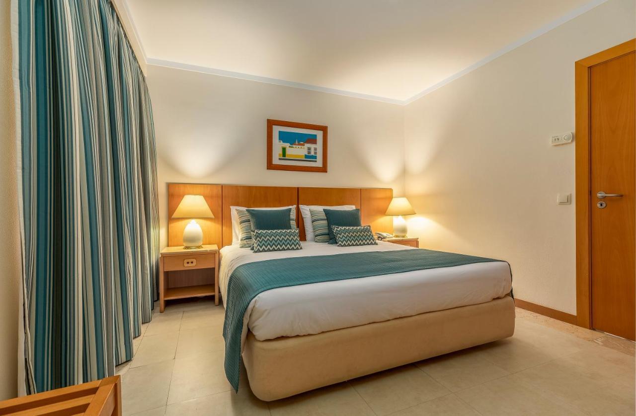 Interpass Vau Hotel Apartamentos Portimão Eksteriør billede