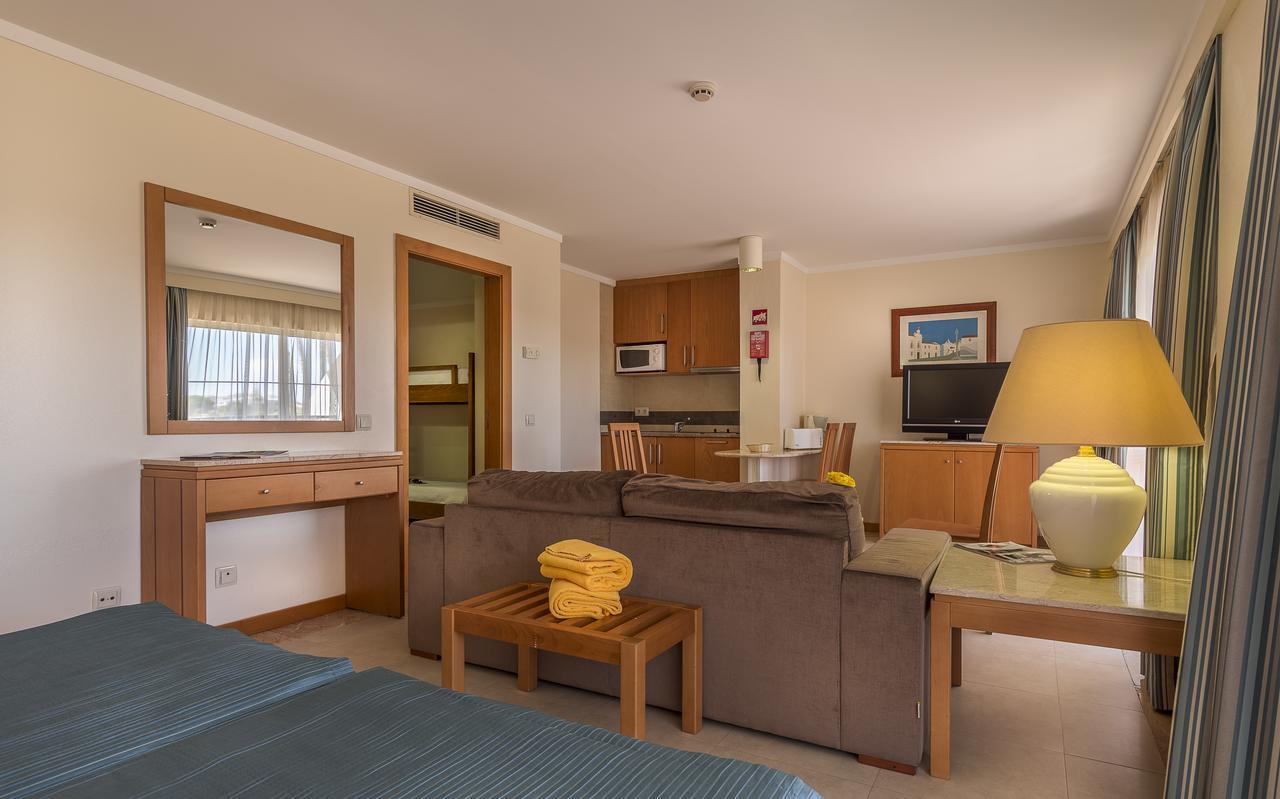 Interpass Vau Hotel Apartamentos Portimão Eksteriør billede