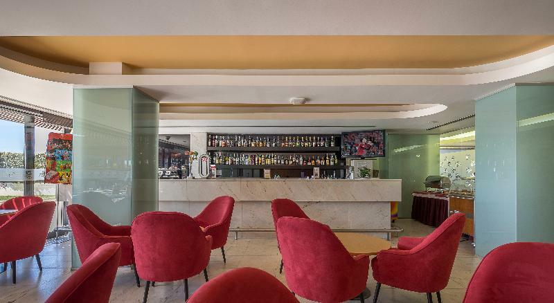 Interpass Vau Hotel Apartamentos Portimão Eksteriør billede