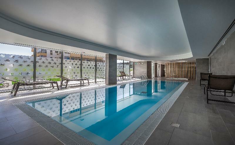 Interpass Vau Hotel Apartamentos Portimão Eksteriør billede